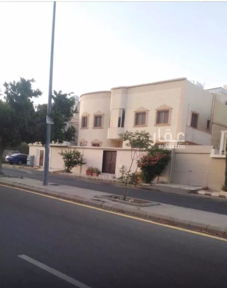 فيلا للبيع في شارع دار التوحيد ، حي قروى ، الطائف ، الطائف 1 صورة