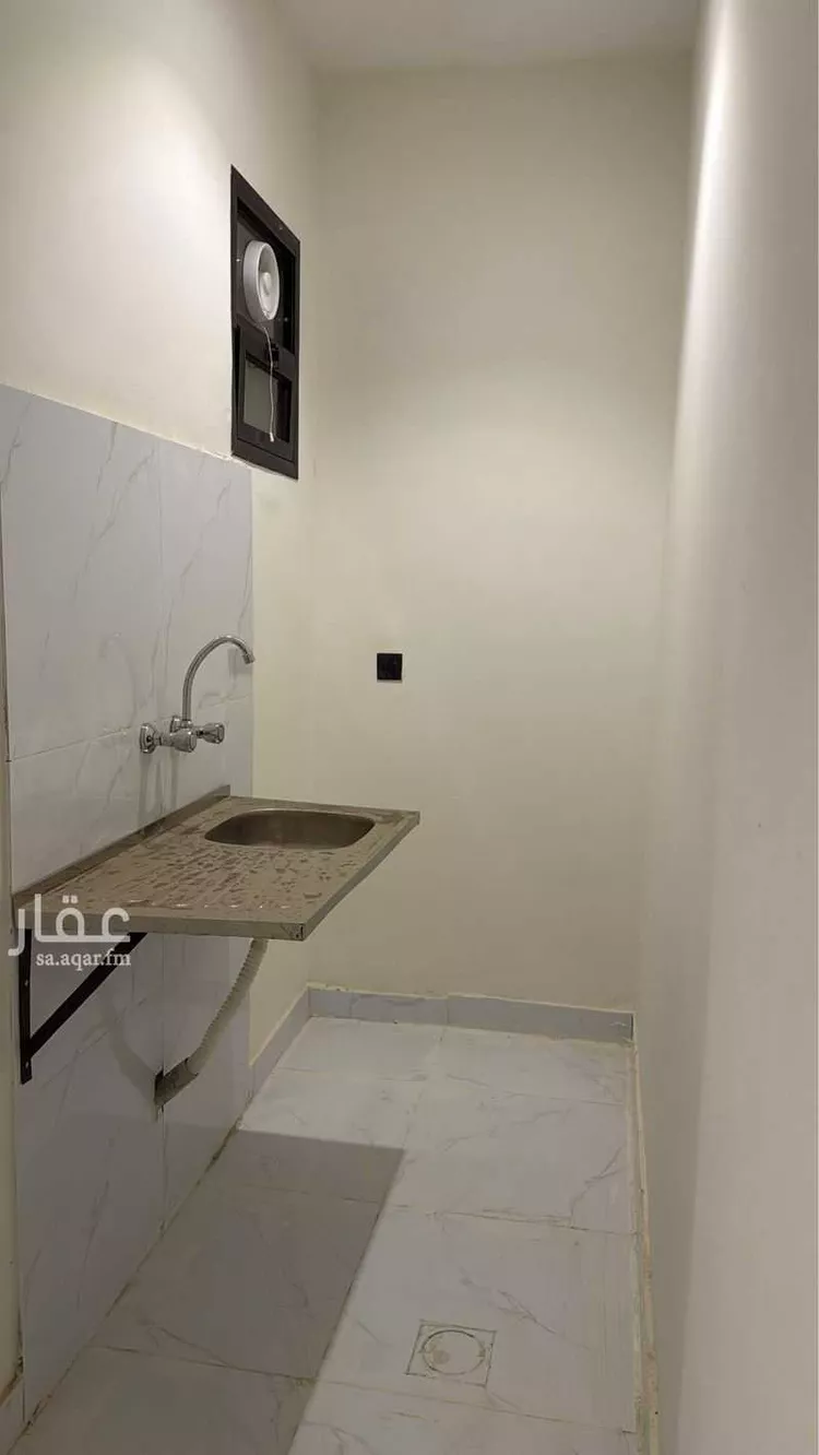 مجمع للإيجار في شارع الثمامه, حي الرمال, مدينة الرياض, منطقة الرياض صورة 3