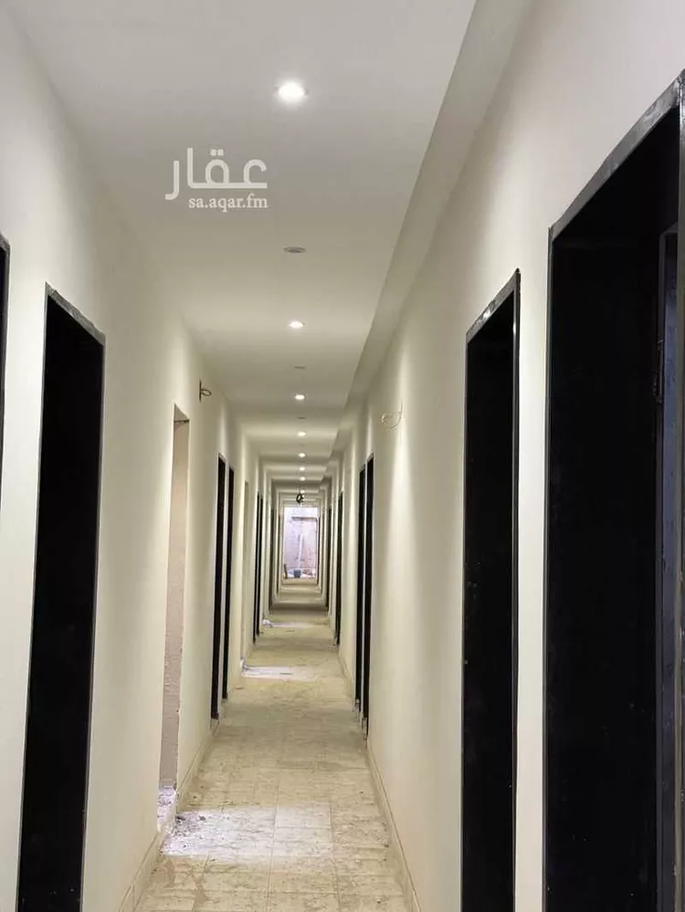 عمارة للإيجار في شارع الثمامه, حي الرمال, مدينة الرياض, منطقة الرياض صورة 2