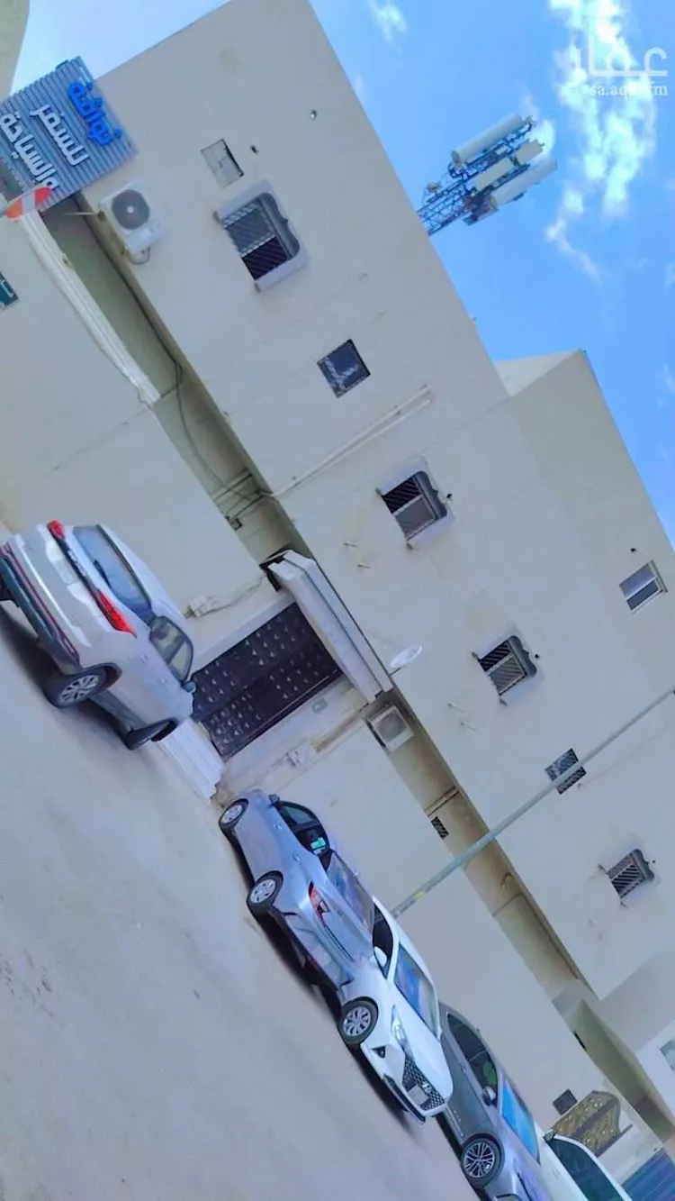 عمارة للإيجار في شارع ابي بكر الصديق, حي النزهة, مدينة الرياض, منطقة الرياض 9