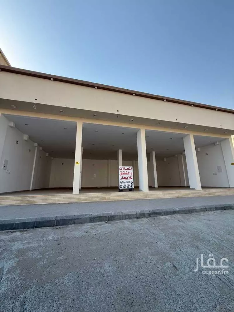 محل للإيجار في شارع ناصر بن عبدالعزيز, حي الربيع, مدينة النعيرية, المنطقة الشرقية
