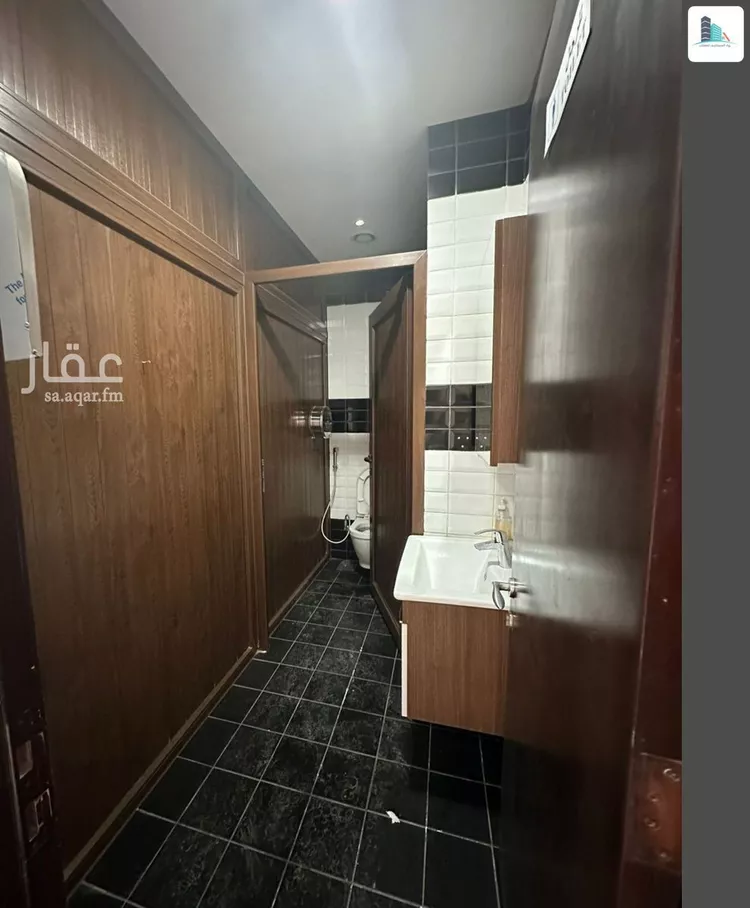 مكتب تجاري للإيجار في شارع الملك سعود ابن عبدالعزيز سعود, حي السليمانية, مدينة الرياض, منطقة الرياض 8
