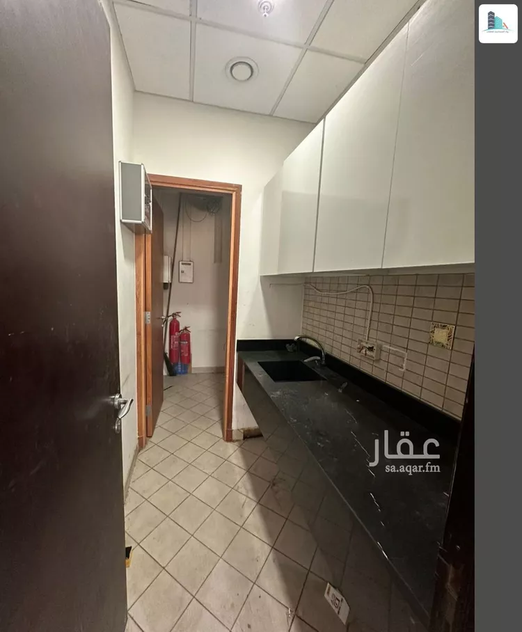 مكتب تجاري للإيجار في شارع الملك سعود ابن عبدالعزيز سعود, حي السليمانية, مدينة الرياض, منطقة الرياض صورة 5