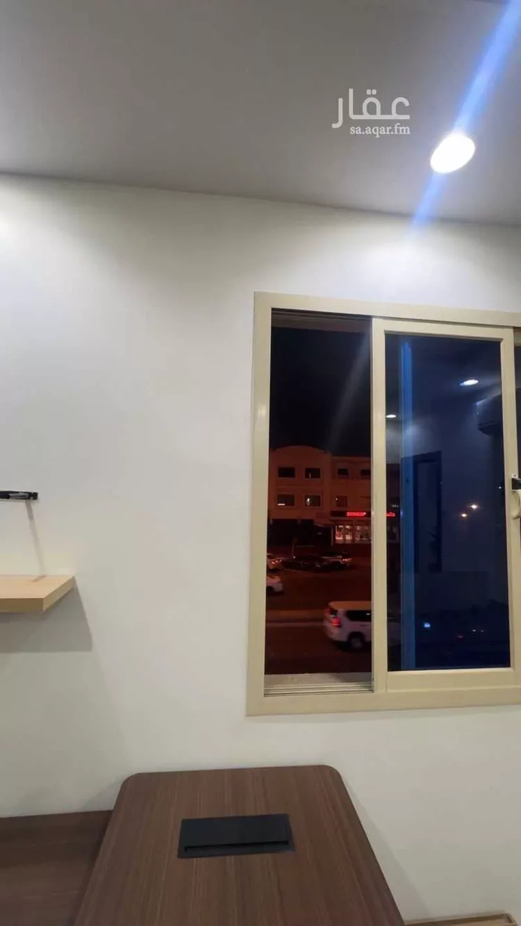 مكتب تجاري للإيجار في شارع الملك عبدالعزيز ابن عبدالرحمن سعود, حي الخالدية, مدينة الدرعية, منطقة الرياض صورة 3
