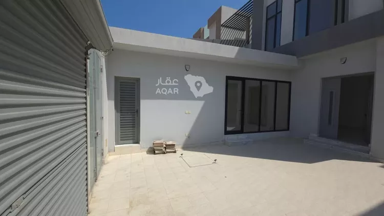 فيلا للإيجار في شارع عبدالحق بن سعيد, حي الصدفة, مدينة الدمام, المنطقة الشرقية 4