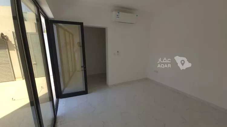 فيلا للإيجار في شارع عبدالحق بن سعيد, حي الصدفة, مدينة الدمام, المنطقة الشرقية 3