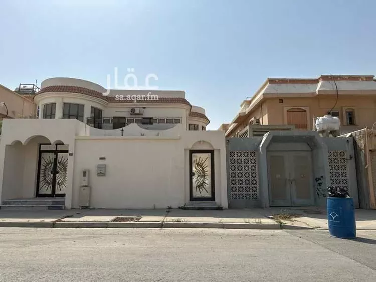Villa for Sale in Dhahran Doha Al Shamaliah