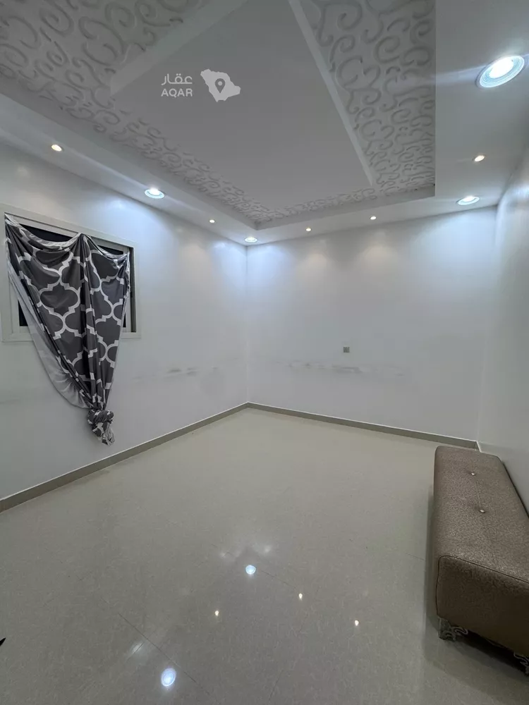Apartment for Rent in Riyadh Okaz 7