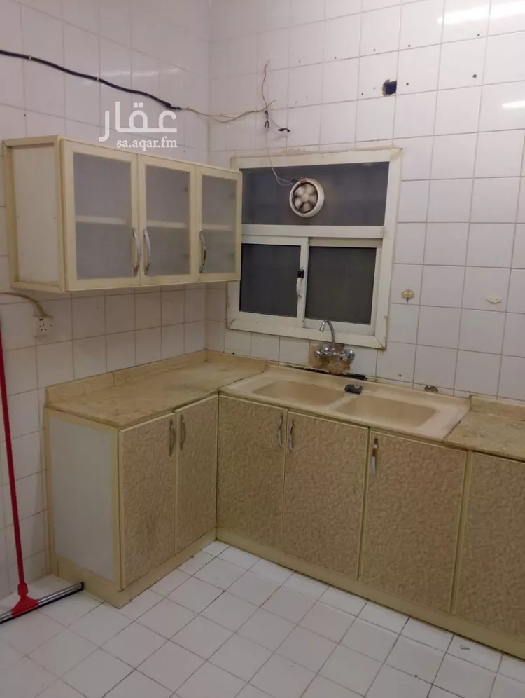شقة للإيجار في شارع أحمد بن أبي عزرة, حي طويق, مدينة الرياض, منطقة الرياض 12