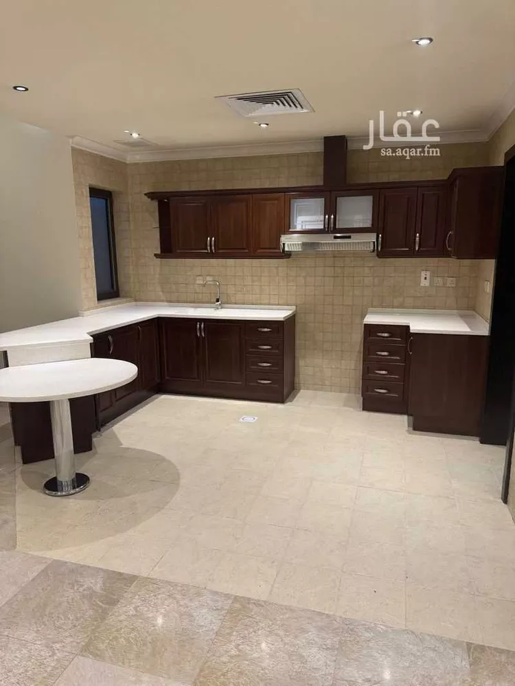 شقة للإيجار في شارع القدس, حي المجيدية, مدينة القطيف, المنطقة الشرقية صورة 3