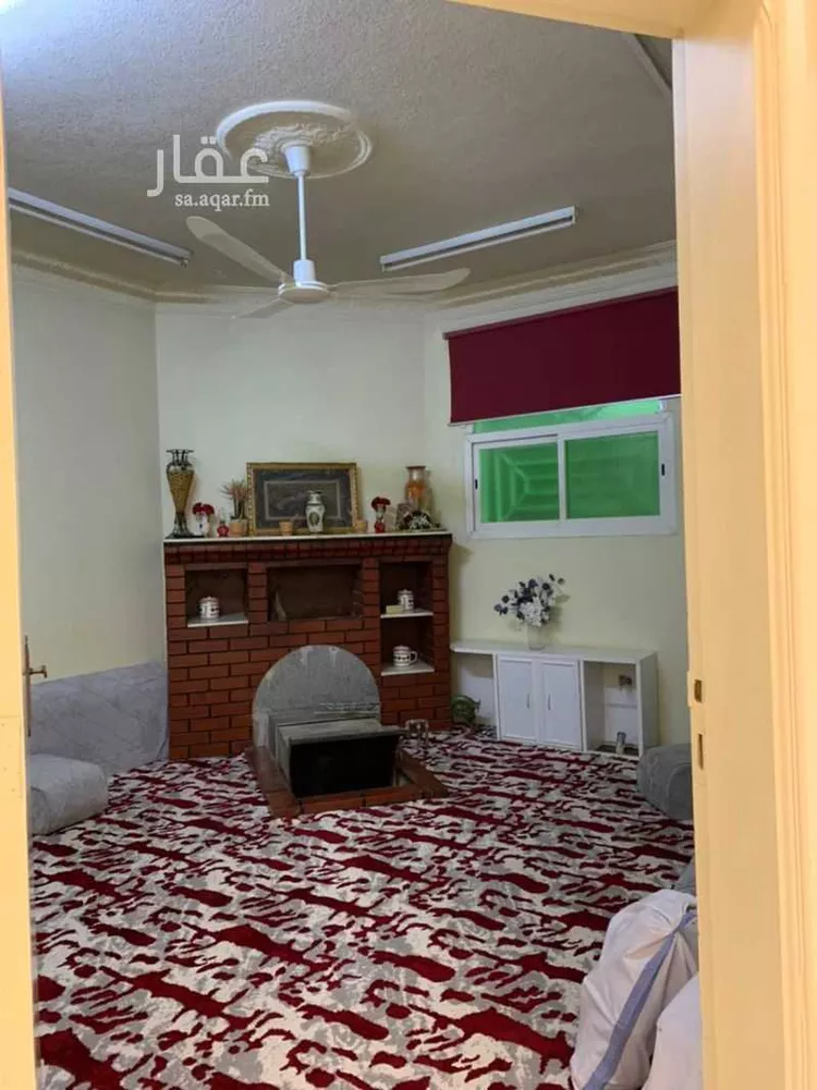 فيلا للبيع في شارع بلال بن رباح, حي النهضة, مدينة رياض الخبراء, منطقة القصيم 8
