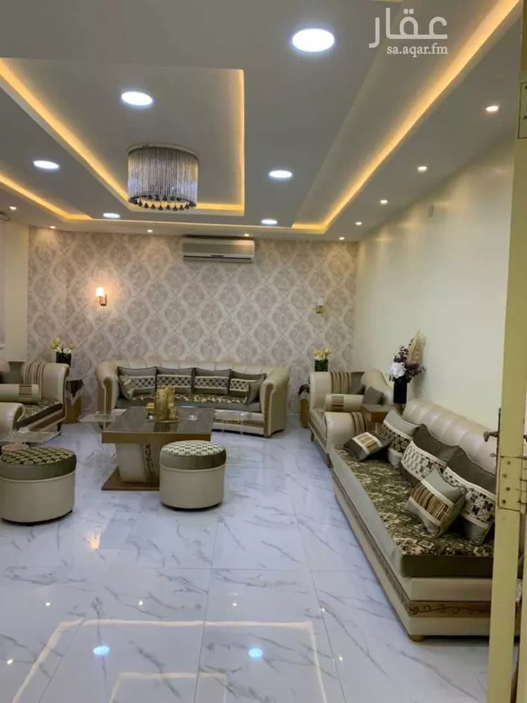 فيلا للبيع في شارع بلال بن رباح, حي النهضة, مدينة رياض الخبراء, منطقة القصيم 7