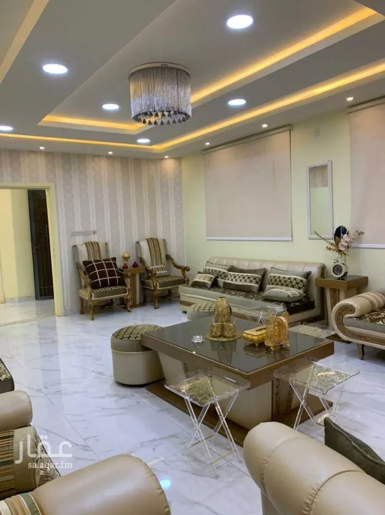 عمارة للبيع في شارع بلال بن رباح, حي النهضة, مدينة رياض الخبراء, منطقة القصيم صورة 2