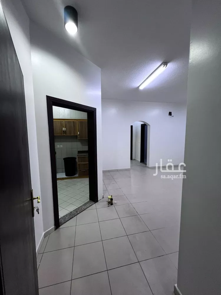 شقة للإيجار في شارع الصحابة, حي إشبيلية, مدينة الرياض, منطقة الرياض صورة 2