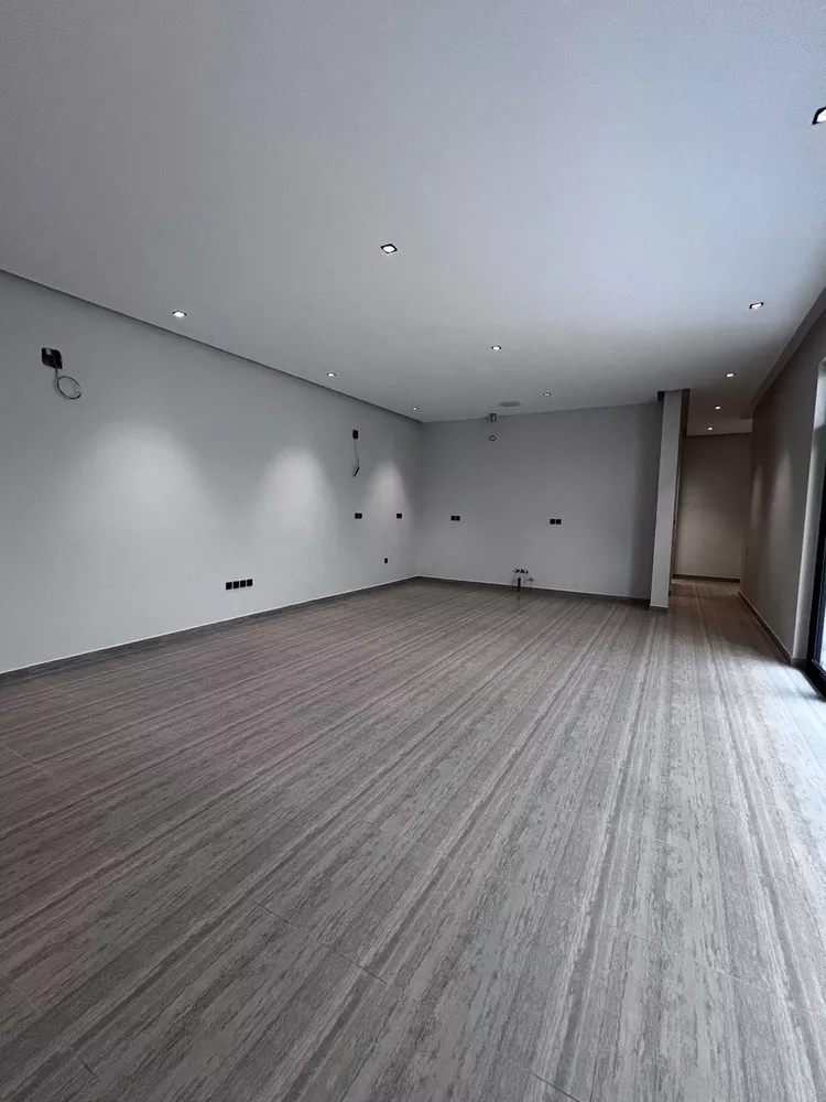 Floor for Rent in Riyadh Ar Rimal صورة 3