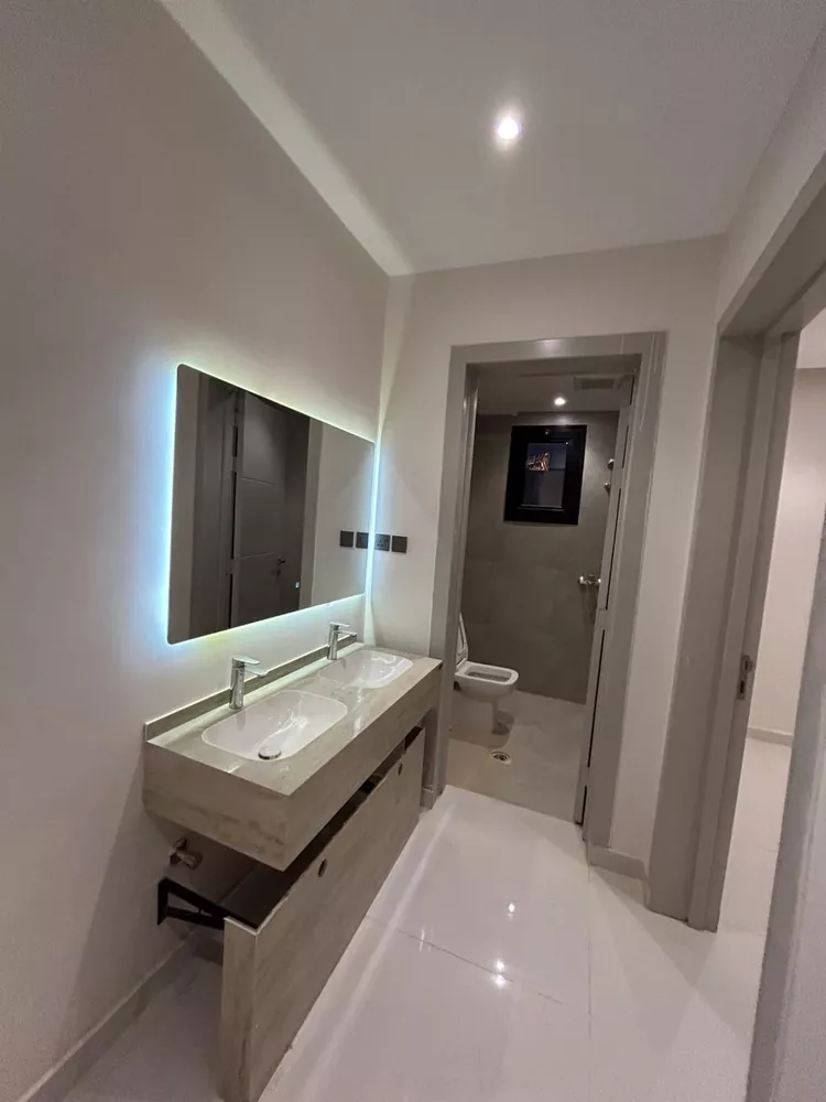 شقة للبيع في شارع أبي العز الحبشي, حي المرجان, مدينة الرياض, منطقة الرياض صورة 2