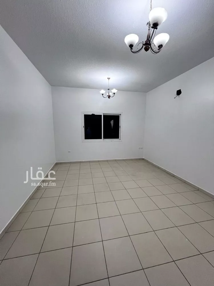 شقة للإيجار في شارع الصحابة, حي إشبيلية, مدينة الرياض, منطقة الرياض صورة 3
