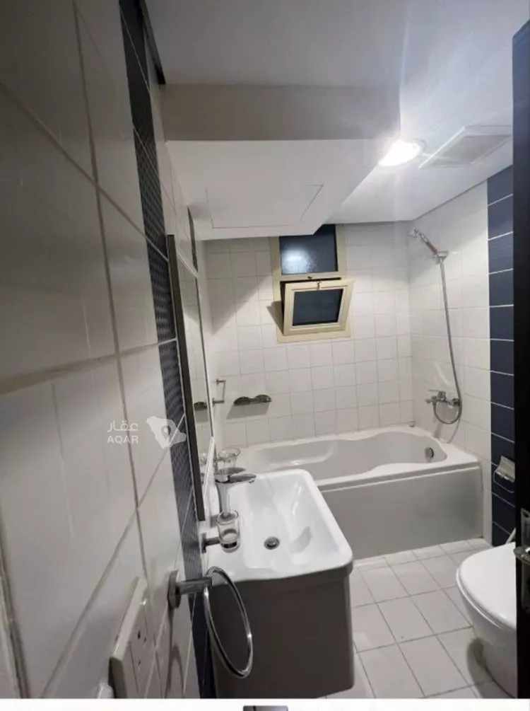 Apartment for Sale in Riyadh Al Malqa 8