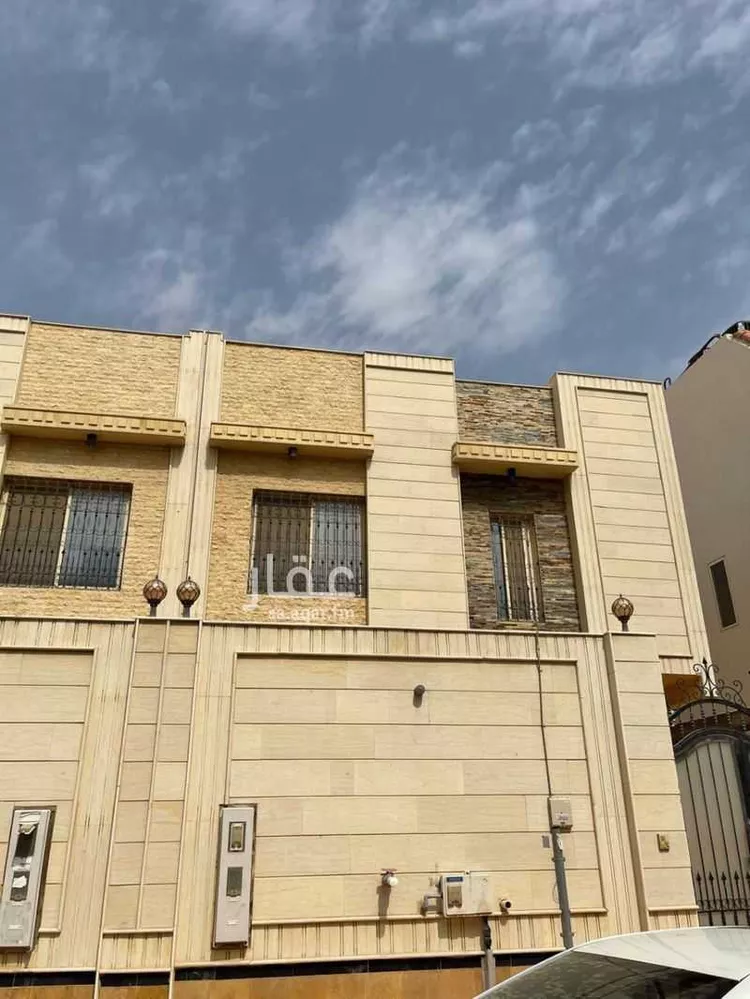 فيلا للبيع في شارع احمد القرطبي, حي الندى, مدينة الدمام, المنطقة الشرقية صورة 2