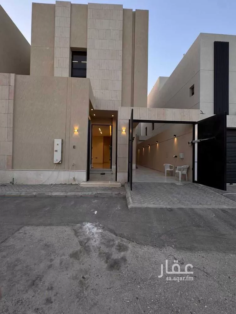 فيلا للبيع في شارع زياد بن أيوب, حي الرمال, مدينة الرياض, منطقة الرياض صورة 2