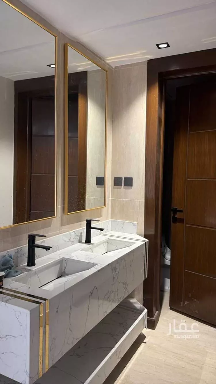فيلا للإيجار في شارع أبي الفتح بن العلامة العجيمي, حي البيان, مدينة الرياض, منطقة الرياض صورة 5