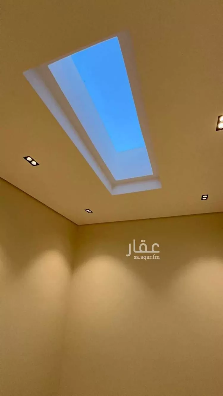 فيلا للبيع في شارع زياد بن أيوب, حي الرمال, مدينة الرياض, منطقة الرياض صورة 4