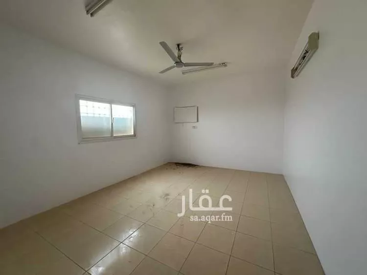 فيلا للإيجار في شارع صيتان العطاوي, حي العزيزية, مدينة الرياض, منطقة الرياض صورة 5