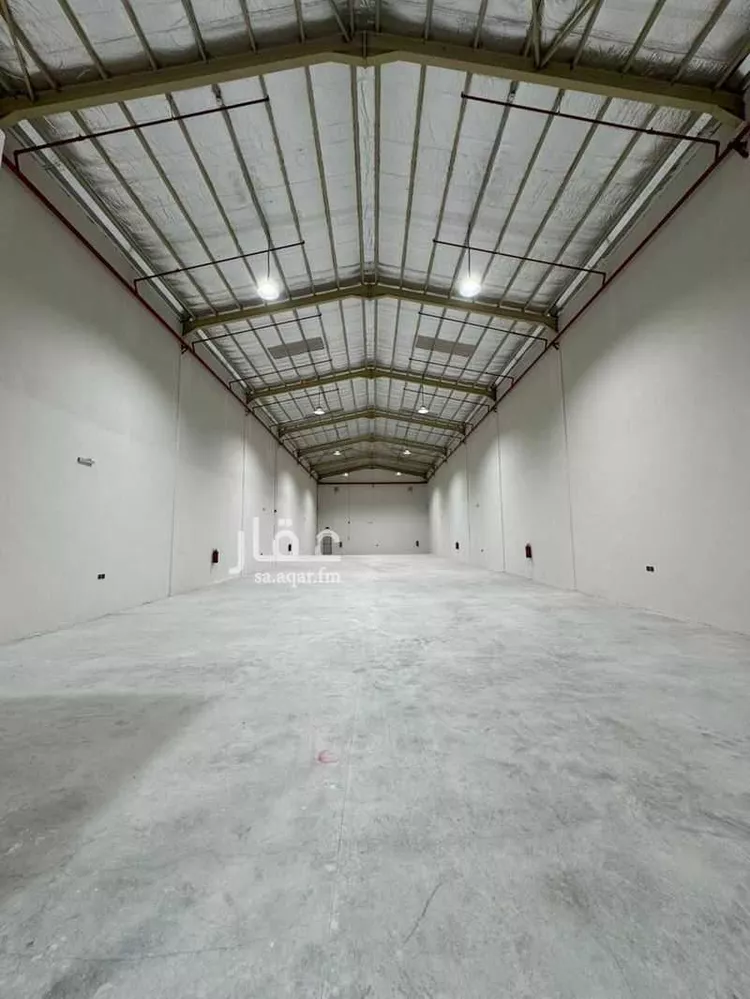 مستودع للإيجار في شارع المديفع, حي طيبة, مدينة الرياض, منطقة الرياض صورة 2