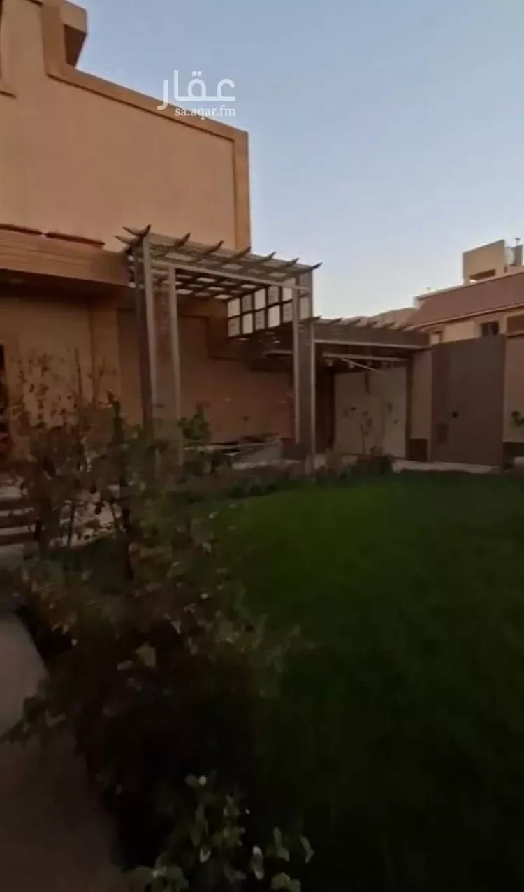 استراحة للبيع في شارع الفضل بن الحباب, حي العزيزية, مدينة الرياض, منطقة الرياض صورة 3