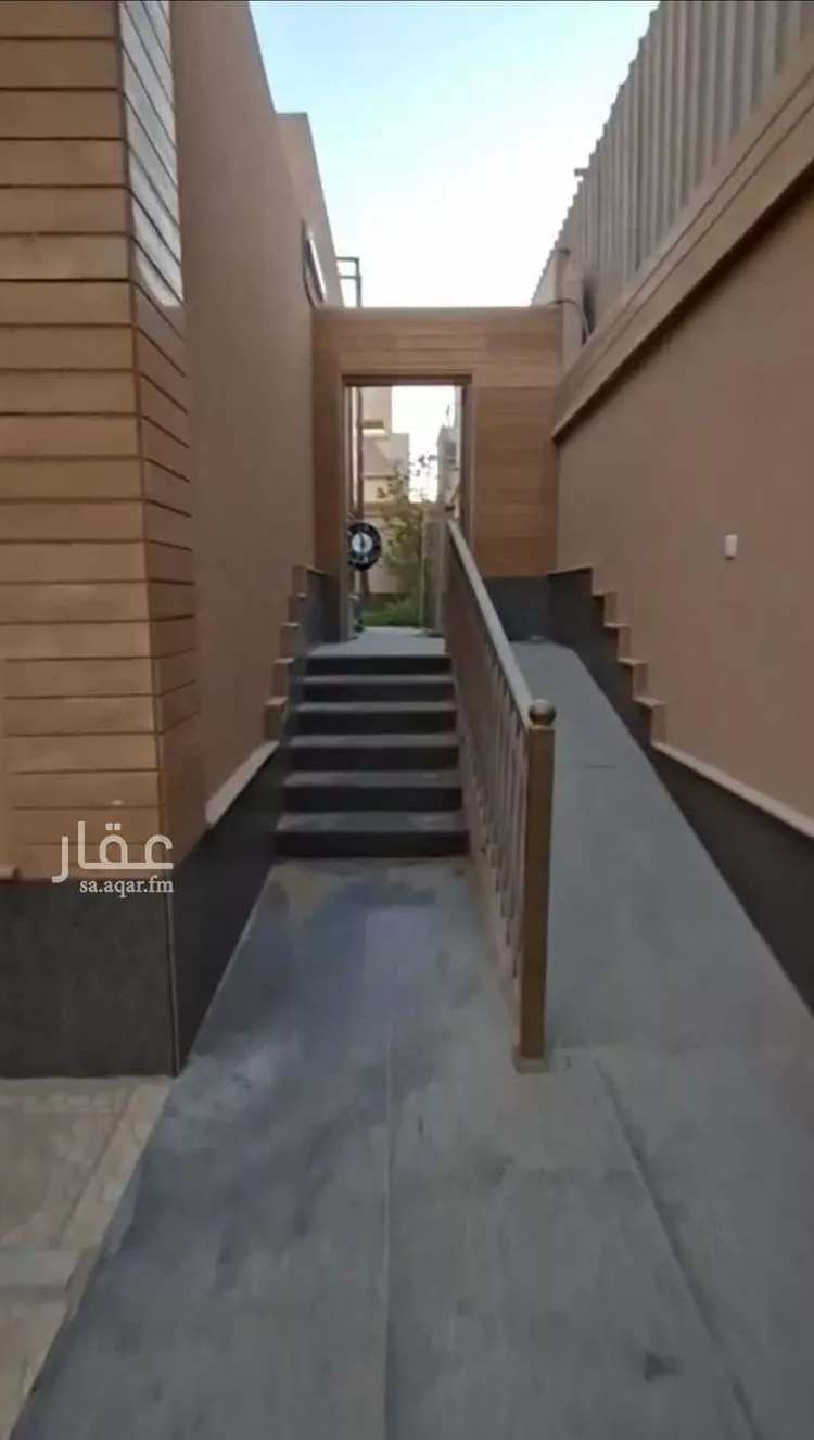 استراحة للبيع في شارع الفضل بن الحباب, حي العزيزية, مدينة الرياض, منطقة الرياض صورة 4