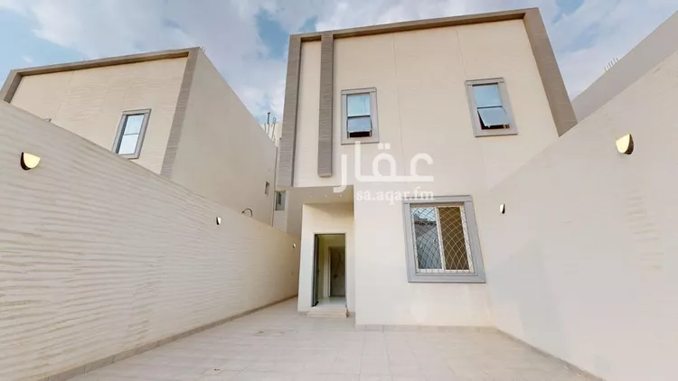 دور للبيع في شارع أبي النجح إسماعيل, حي الورود, مدينة الخرج, منطقة الرياض صورة 2