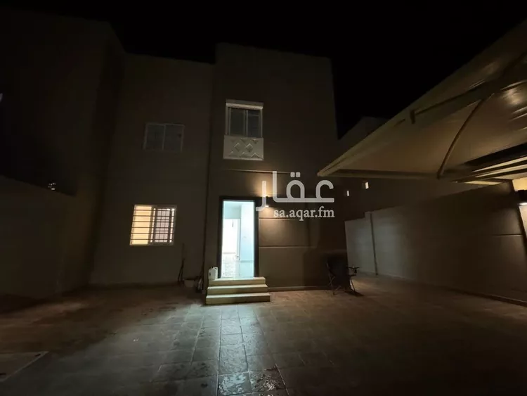 فيلا للإيجار في شارع عمر بن عبدالله قاضي, حي مطار الملك خالد الدولي, مدينة الرياض, منطقة الرياض صورة 5