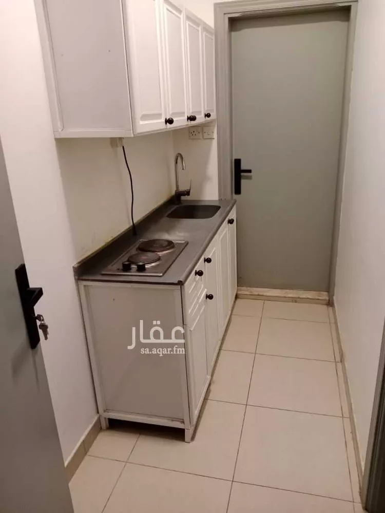 شقة للإيجار في شارع نعيم بن حماد, حي الوزارات, مدينة الرياض, منطقة الرياض صورة 3