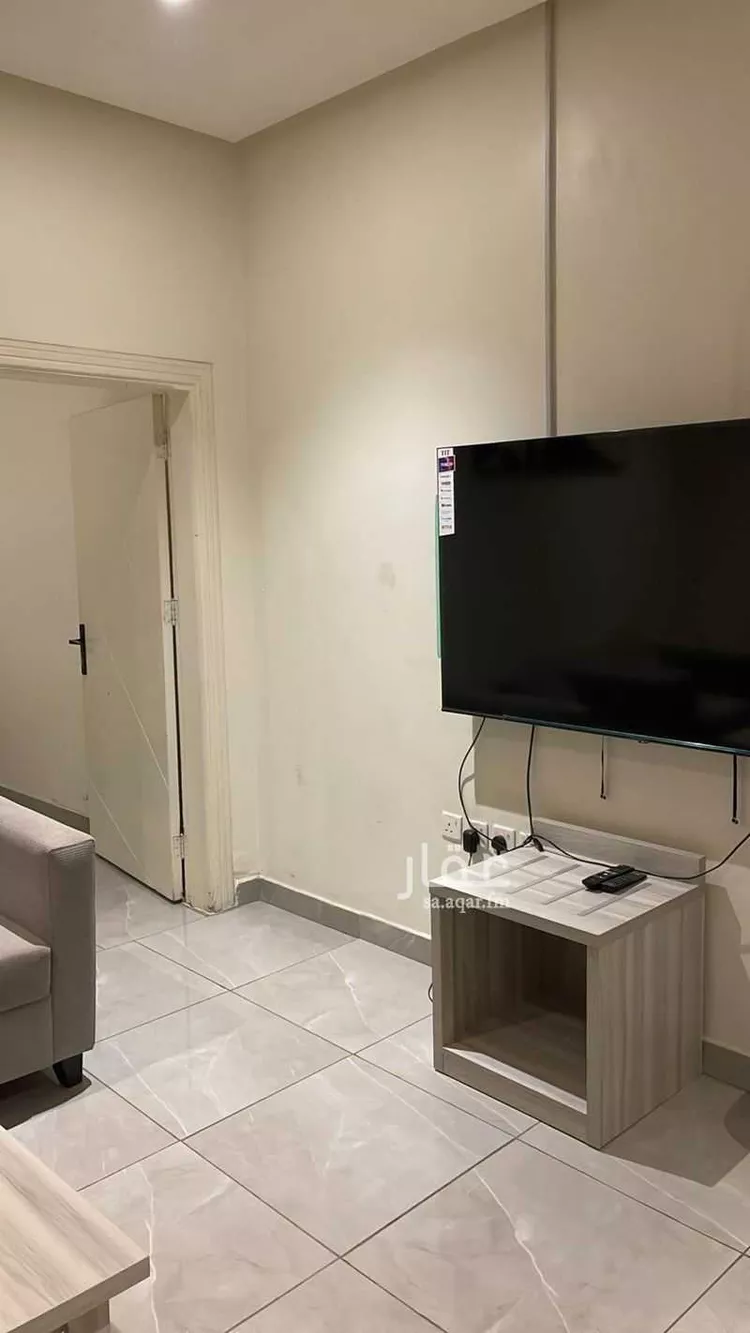 شقة للإيجار في شارع طريق عثمان بن عفان, حي النزهة, مدينة الرياض, منطقة الرياض صورة 3