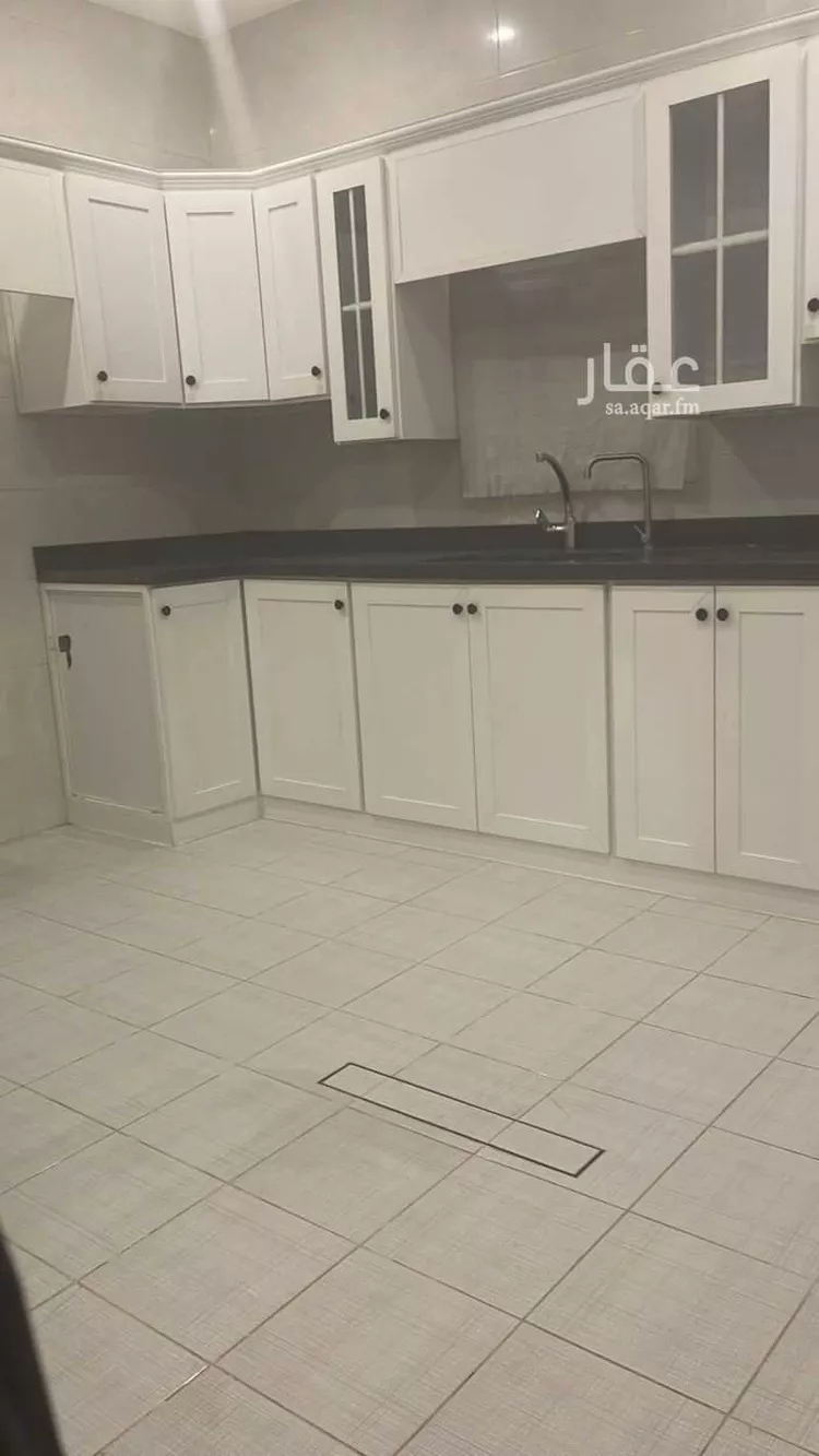 شقة للإيجار في شارع 4ب ، البحيرة ، الخبر ، الخبر