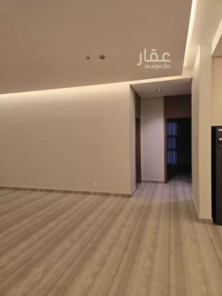 شقة للبيع في شارع المغيره ابن شعبه الثقفي , حي الملك فهد, مدينة الرياض, منطقة الرياض 23