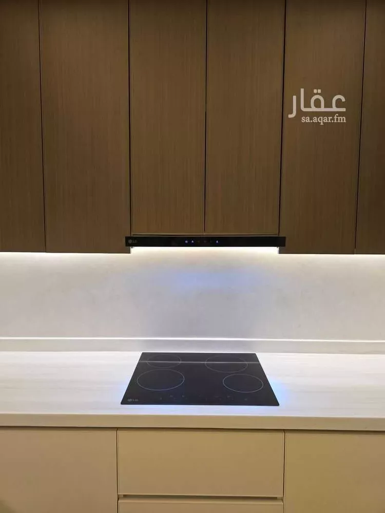 شقة للبيع في شارع المغيره ابن شعبه الثقفي , حي الملك فهد, مدينة الرياض, منطقة الرياض 18