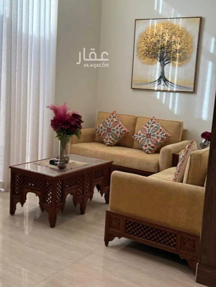 فيلا للبيع في شارع عبدالله بن مالك, حي القيروان, مدينة الرياض, منطقة الرياض صورة 3