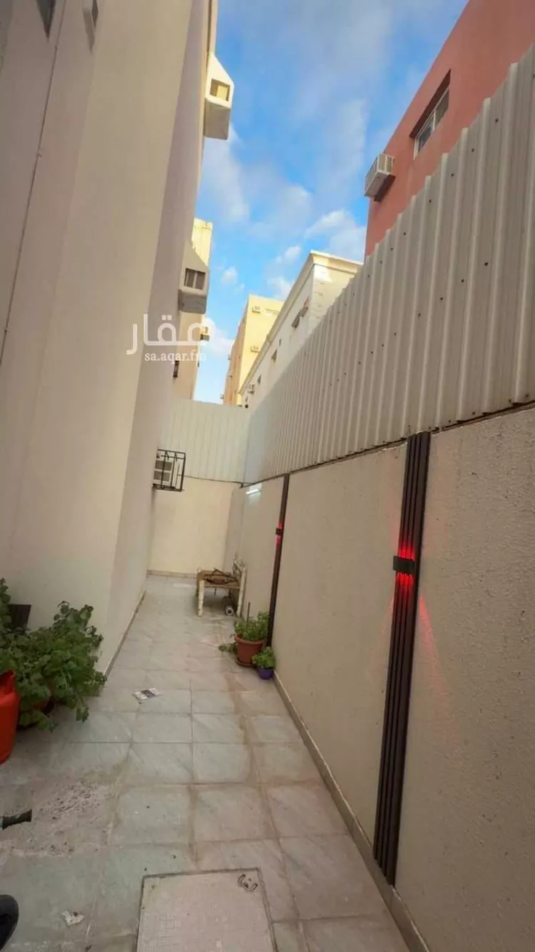 شقة للبيع في شارع الطبري ، حي المروج الاول ، تبوك ، منطقة تبوك صورة 5