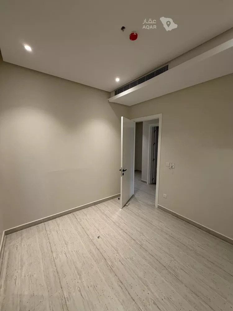 شقة للإيجار في شارع عبدالله بن العاص ، حي العارض ، الرياض ، منطقة الرياض 8