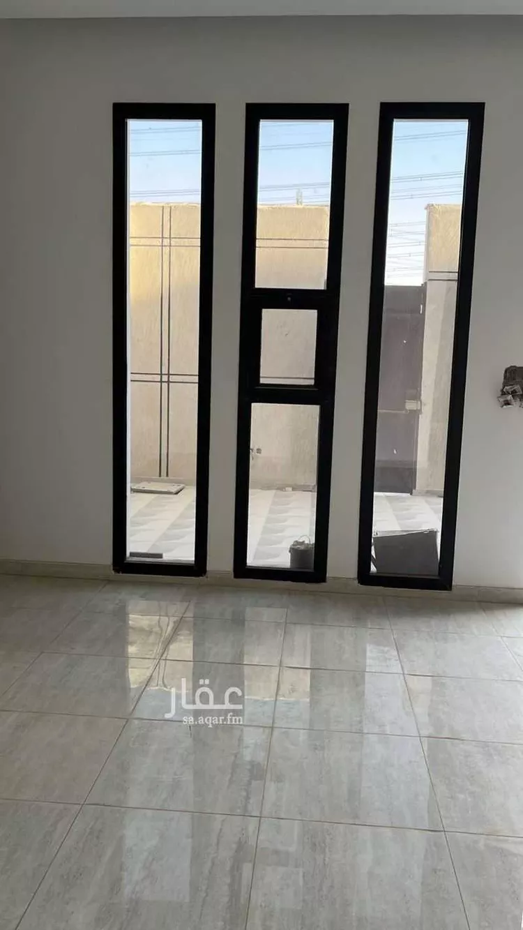 فيلا للبيع في شارع أبي العز الحبشي, حي المرجان, مدينة الرياض, منطقة الرياض 7