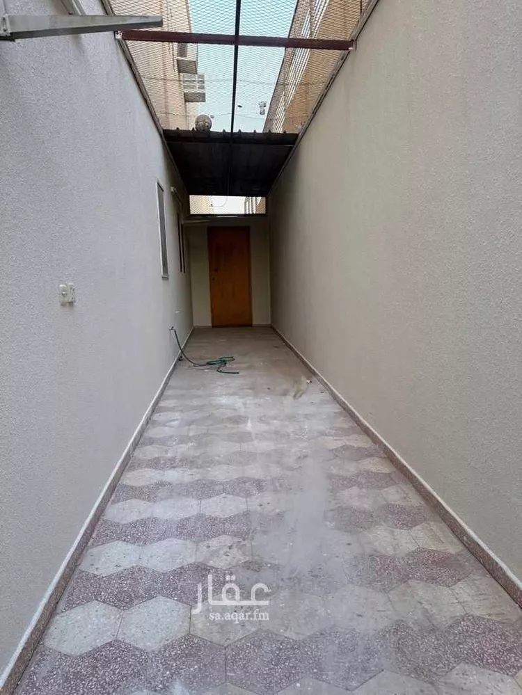 شقة للإيجار في شارع الشيخ صالح بن عبد العزيز بن عبد الرحمن ، حي السويدي الغربي ، الرياض ، منطقة الرياض صورة 4