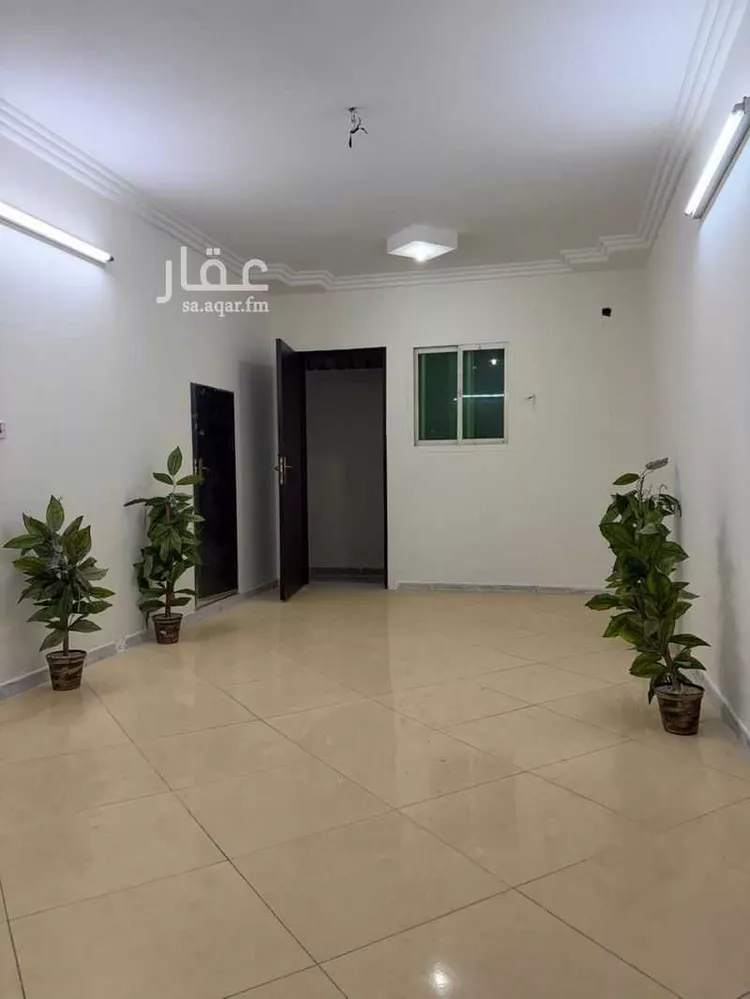 شقة للإيجار في شارع الشيخ صالح بن عبد العزيز بن عبد الرحمن ، حي السويدي الغربي ، الرياض ، منطقة الرياض صورة 4