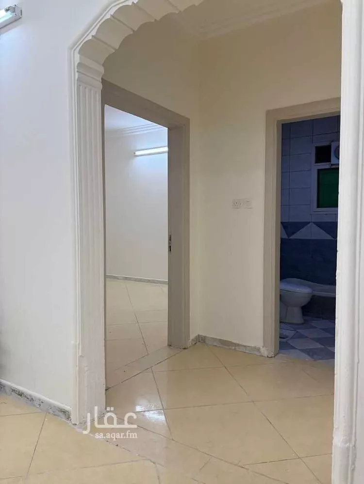 شقة للإيجار في شارع الشيخ صالح بن عبد العزيز بن عبد الرحمن ، حي السويدي الغربي ، الرياض ، منطقة الرياض صورة 5