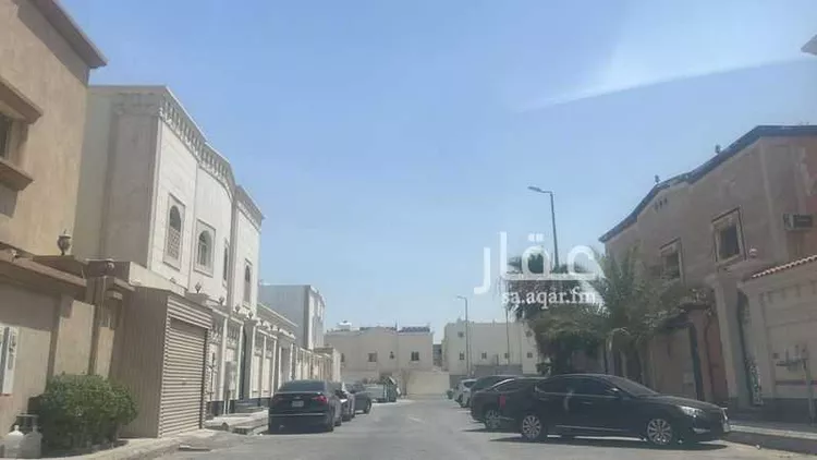 عمارة للبيع في شارع الربيعه, حي الصواري, مدينة الخبر, المنطقة الشرقية صورة 2