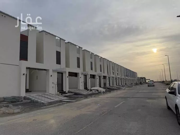 فيلا للبيع في شارع عقيل بن أبي طالب, حي الشفاء, مدينة الخبر, المنطقة الشرقية صورة 2