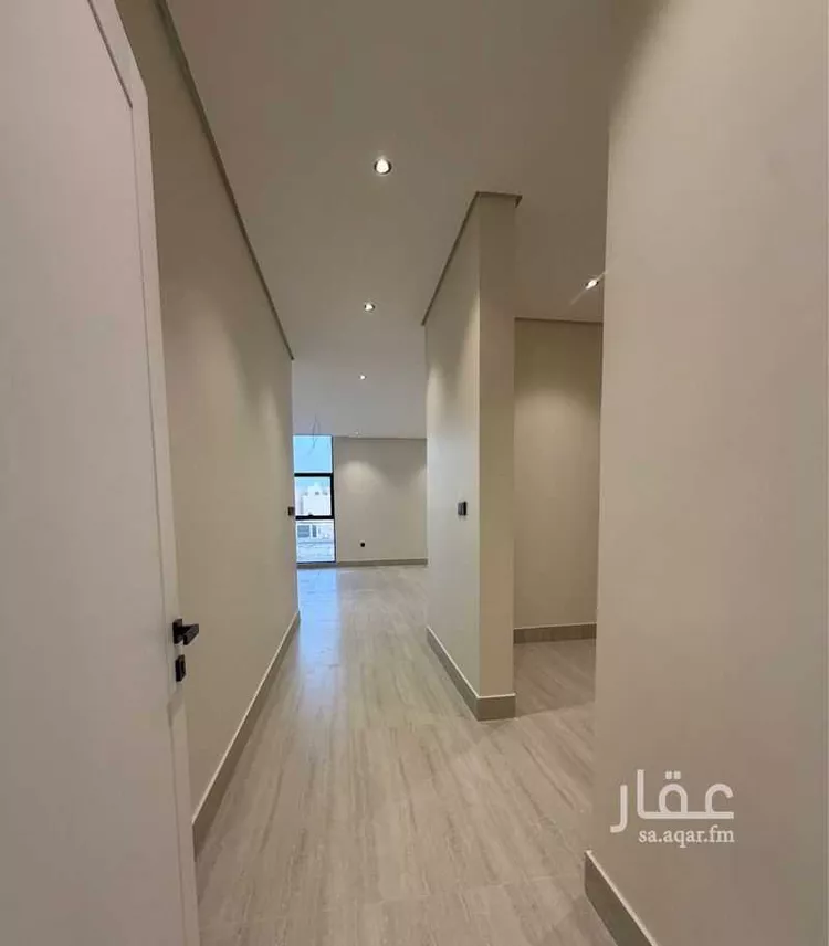 Villa for Sale in Al Khobar Al Amwaj 9