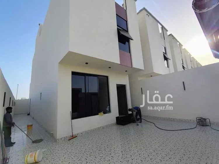 فيلا للبيع في شارع عقيل بن أبي طالب, حي الشفاء, مدينة الخبر, المنطقة الشرقية صورة 4