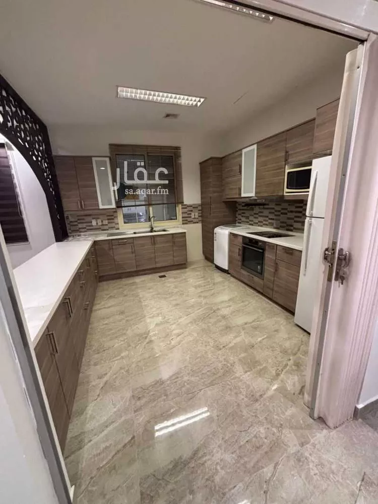 شقة للإيجار في شارع القيصومة, حي الحمراء, مدينة الخبر, المنطقة الشرقية صورة 3