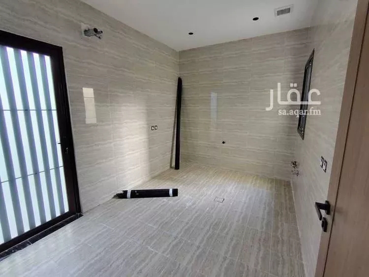 فيلا للبيع في شارع عقيل بن أبي طالب, حي الشفاء, مدينة الخبر, المنطقة الشرقية صورة 5